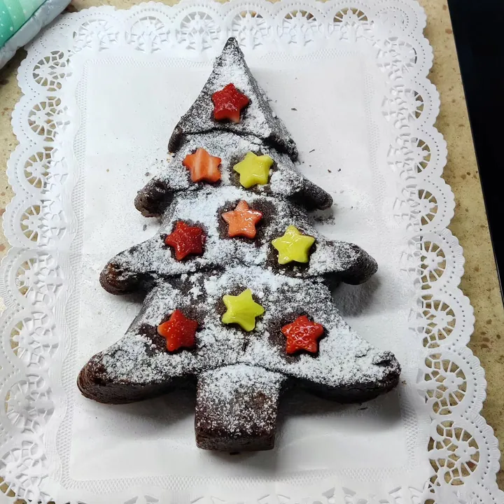 Christmas brownie decorated with fruit