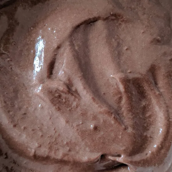 Crema/mousse de aguacate y chocolate sin azúcar añadido
