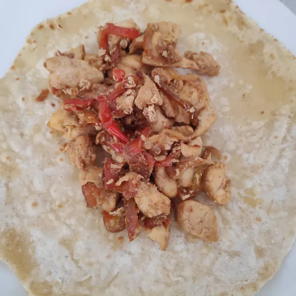 Fajitas de pollo con tortillas casera