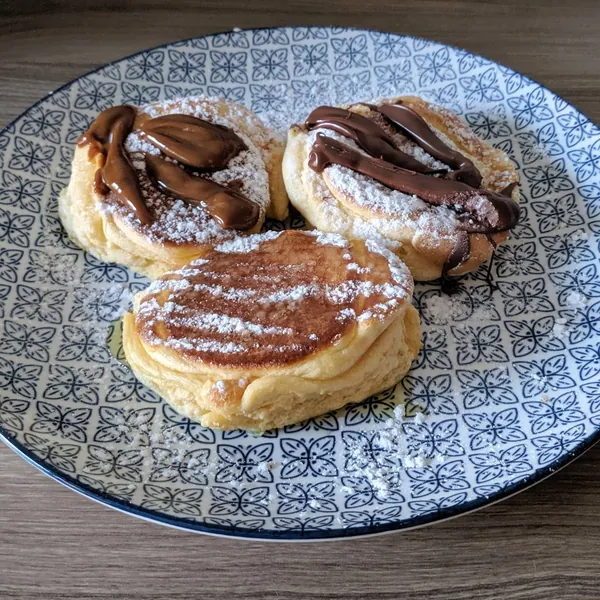 Fluffy japanese souffle pancakes