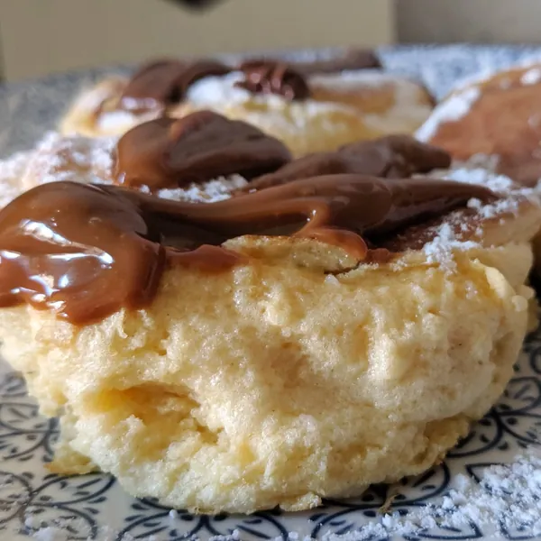 Fluffy japanese souffle pancakes
