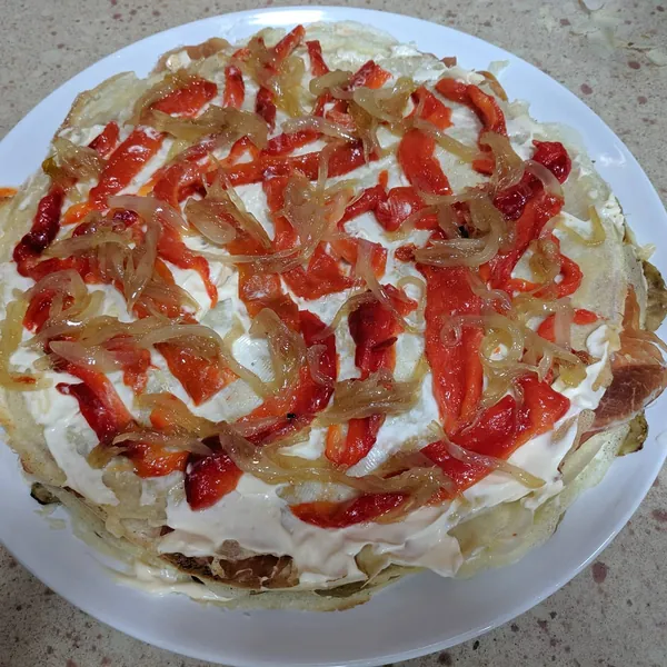 Pastel salado de crepes