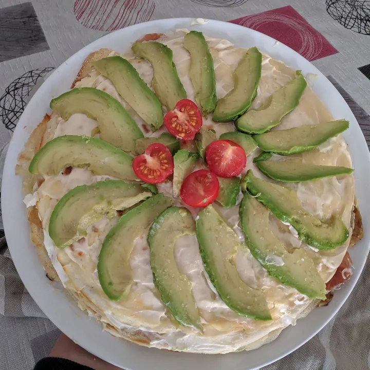 Pastel salado de crepes