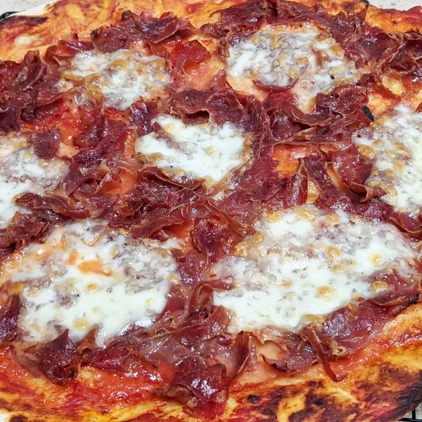 Gourmet Iberian ham pizza