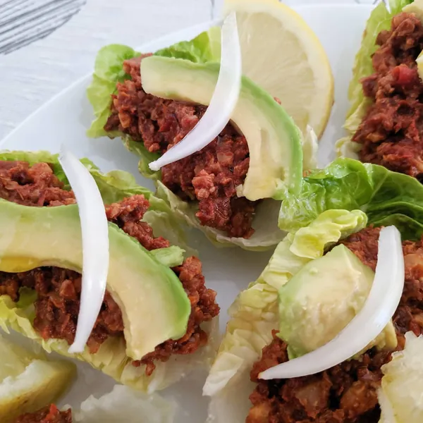 Raw Vegan walnut taco (no-)meat