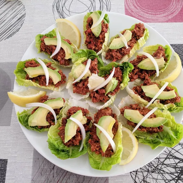 Raw Vegan walnut taco (no-)meat