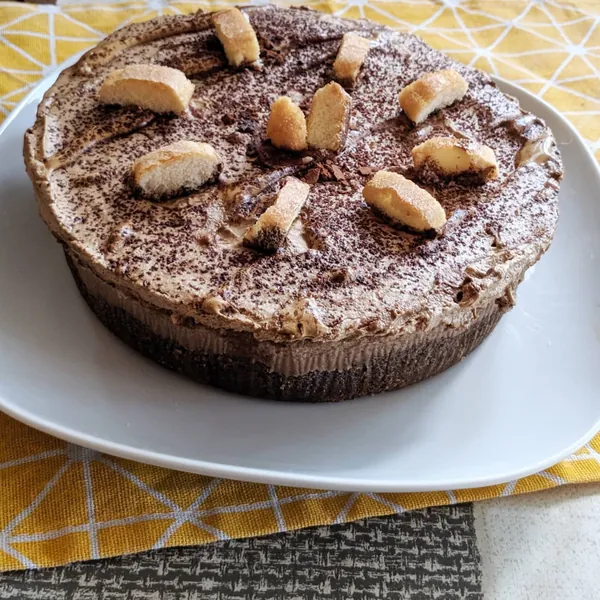 Tiramisu cheesecake with dalgona cream
