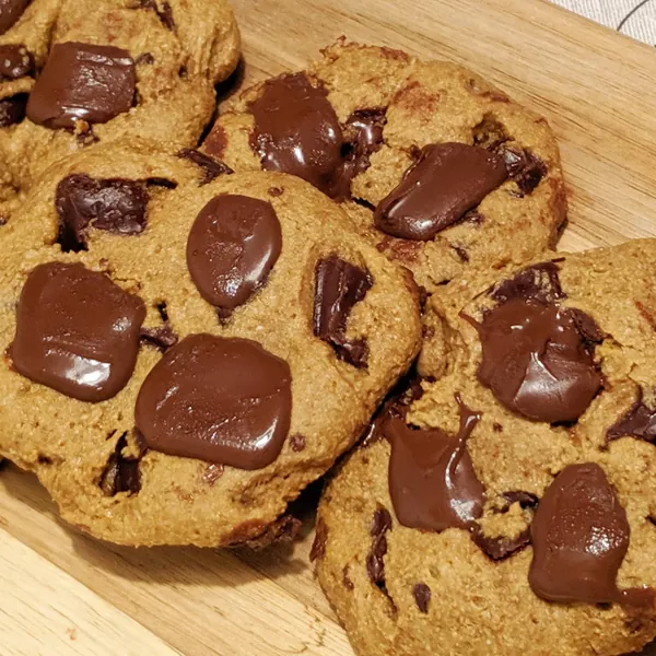 Vegan chocolate chewy cookies